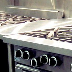 A Guide to Commercial Ranges - Nella Online