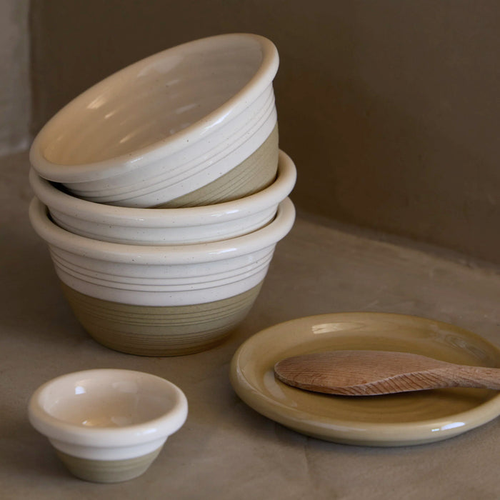 Costa Nova 21.6 Oz. Scotia Vanilla Beige Round Stoneware Soup/Cereal Bowl - 6/Case - 2KSS162-VAN
