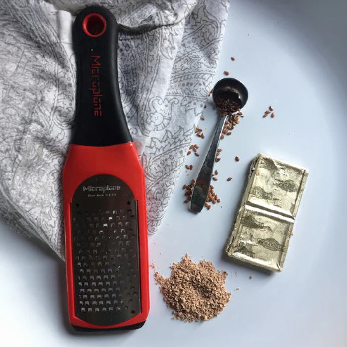 Microplane 42101 Artisan Series Coarse Grater – Red