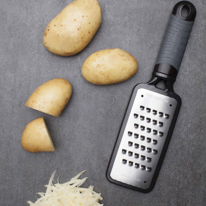Microplane 44038 Home Series Extra Coarse Grater – Black