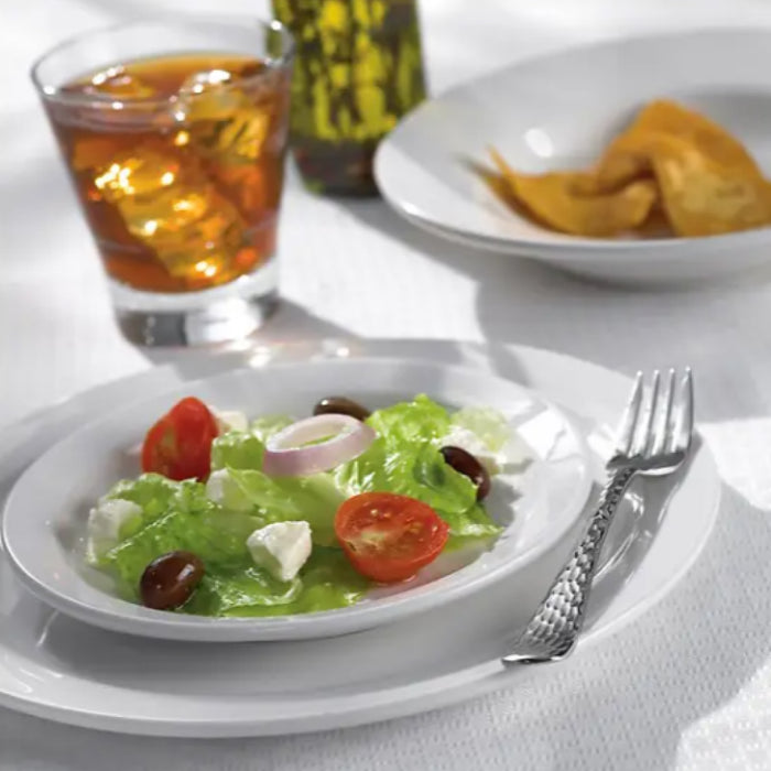 Libbey Porcelana 9" Round White Narrow Rim Porcelain Plate - 24/Case - 840-425N-13