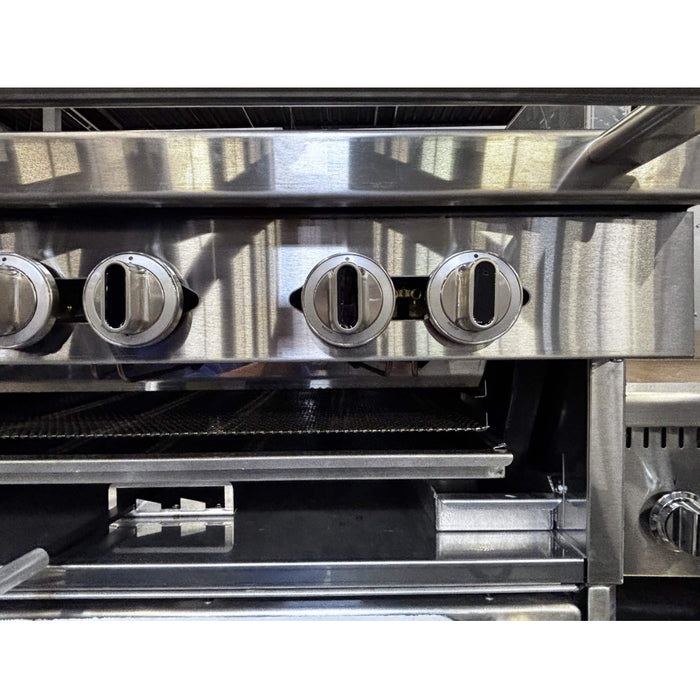(SHOWROOM MODEL) Garland C36-ARR 36" Cuisine Series Cast-Iron Natural Gas Radiant Charbroiler Range with Standard Oven - 148,000 BTU