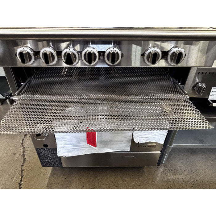 (SHOWROOM MODEL) Garland C36-ARR 36" Cuisine Series Cast-Iron Natural Gas Radiant Charbroiler Range with Standard Oven - 148,000 BTU