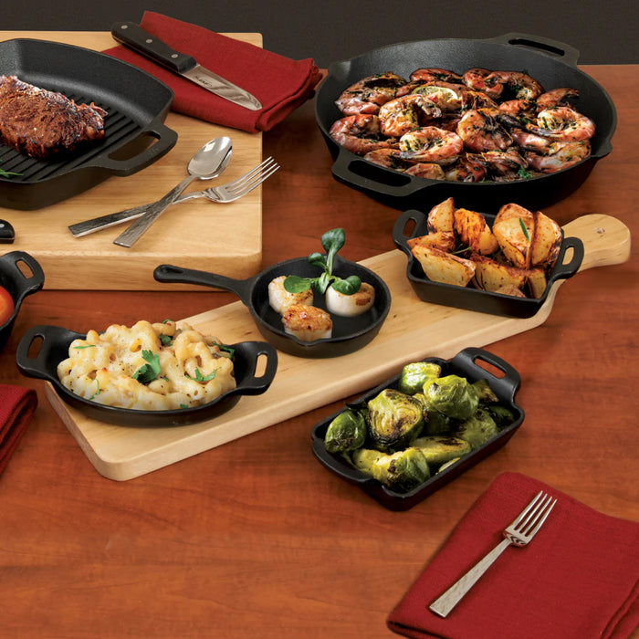 Winco CAST-5 5" FireIron Mini Cast Iron Skillet