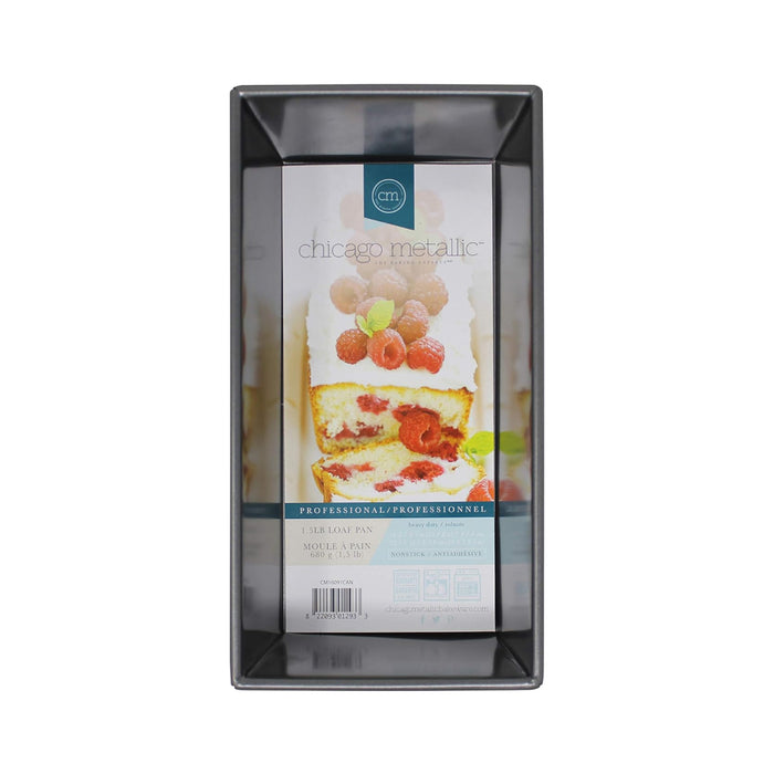 Chicago Metallic 10" x 5" 1.5 Lb. Loaf Pan - CM16091CAN