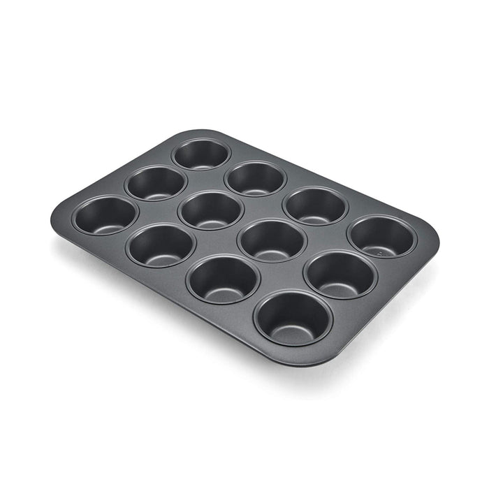 Chicago Metallic 12-Cup Medium Size Muffin Pan - CM16612CAN