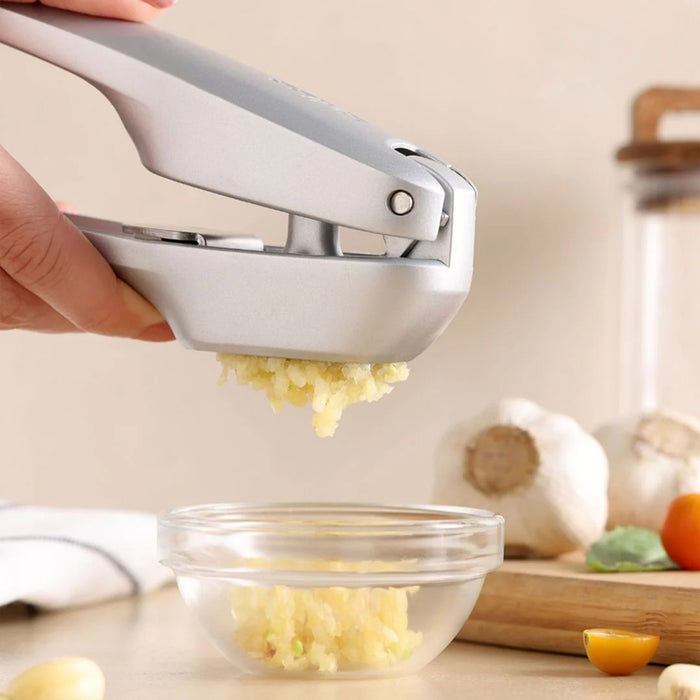 Zwyliss E960016 Susi 4 Garlic Press