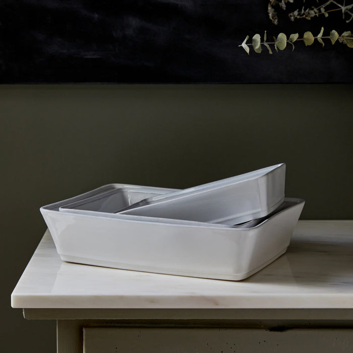 Costa Nova 10" x 7.25" Friso White Rectangular Stoneware Baking Dish - FIR251-WHI