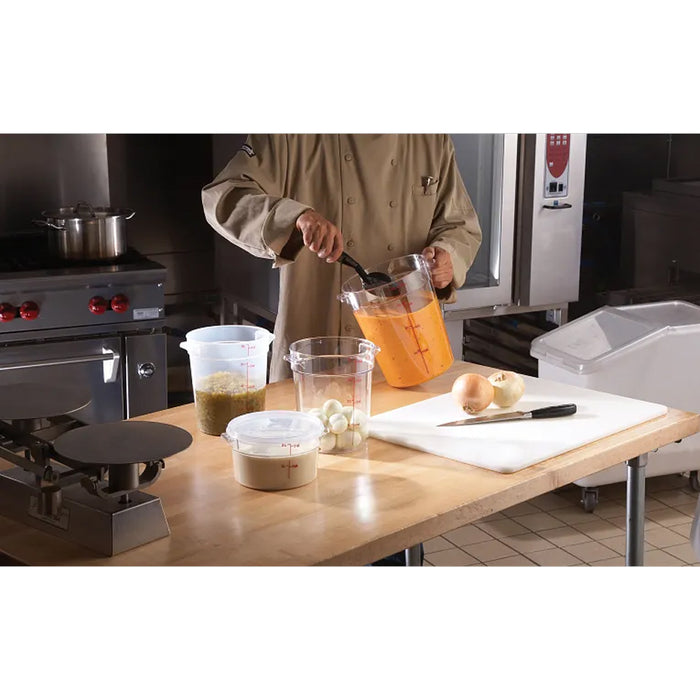 Cambro RFSCW6135 Camwear 6 Qt. Clear Round Food Storage Container