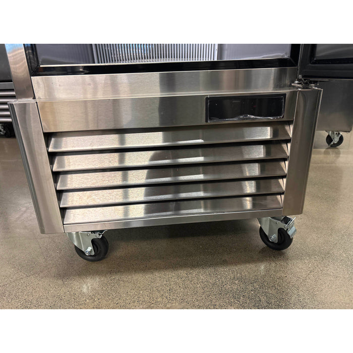 (SCRATCH & DENT) Atosa MBF8505GR 27" Bottom Mount Solid Door Reach-In Refrigerator - 19.1 Cu. Ft.