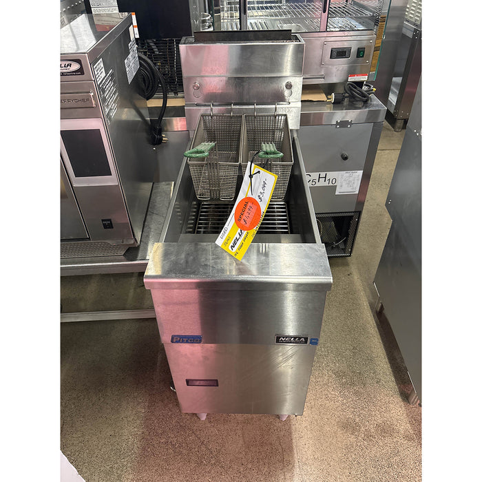 (USED) Pitco SG14S 40 Lb. Natural Gas Floor Fryer - 110,000 BTU