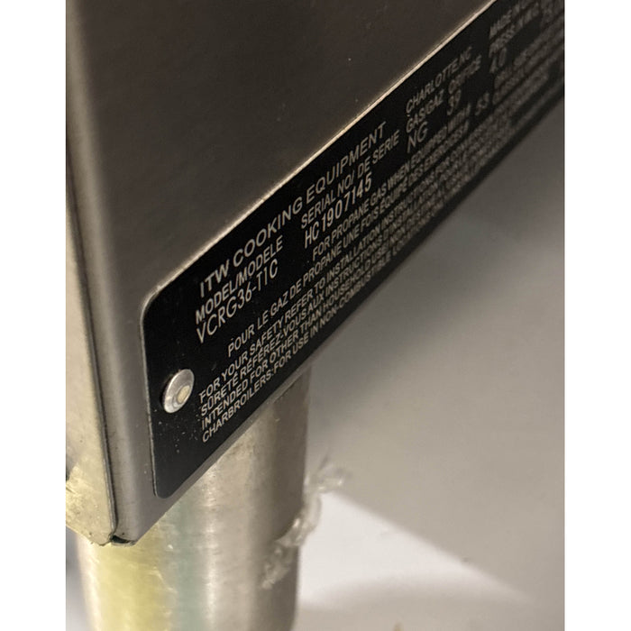 (USED) Vulcan VCRG36-T Restaurant Series 36" Natural Gas Griddle With Thermostatic Control - 75,000 BTU