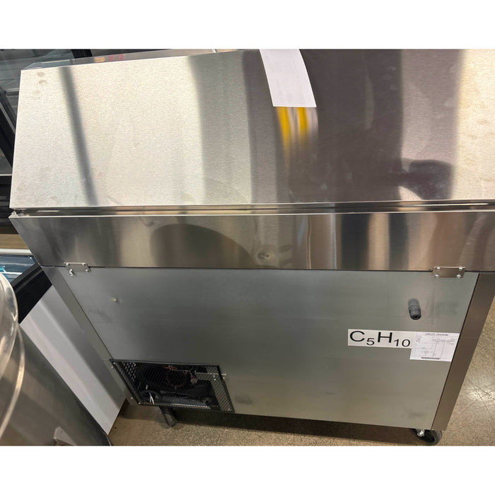 (SCRATCH & DENT) Atosa MPF8201 44" Pizza Prep Table