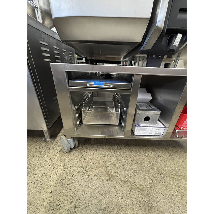 (DEMO) Rational iVario Pro 2-S 13 Gallon 2-Pan Electric Tilt Skillet with Stand - 208/240V