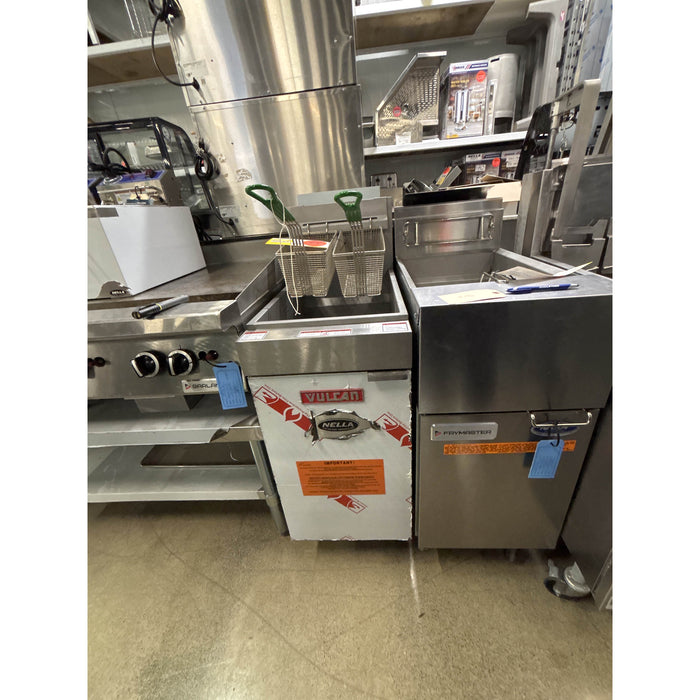 (USED) Vulcan LG400 45-50 Lb. Natural Gas Floor Fryer - 120,000 BTU