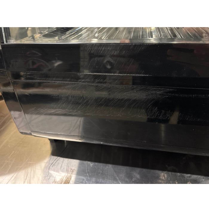 (USED) Nella 27" Countertop Refrigerated Showcase - 3.5 Cu. Ft.