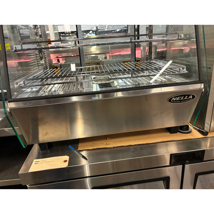 (USED) Nella 27" Countertop Curved Glass Display Warmer - 4.24 Cu. Ft. - 47454