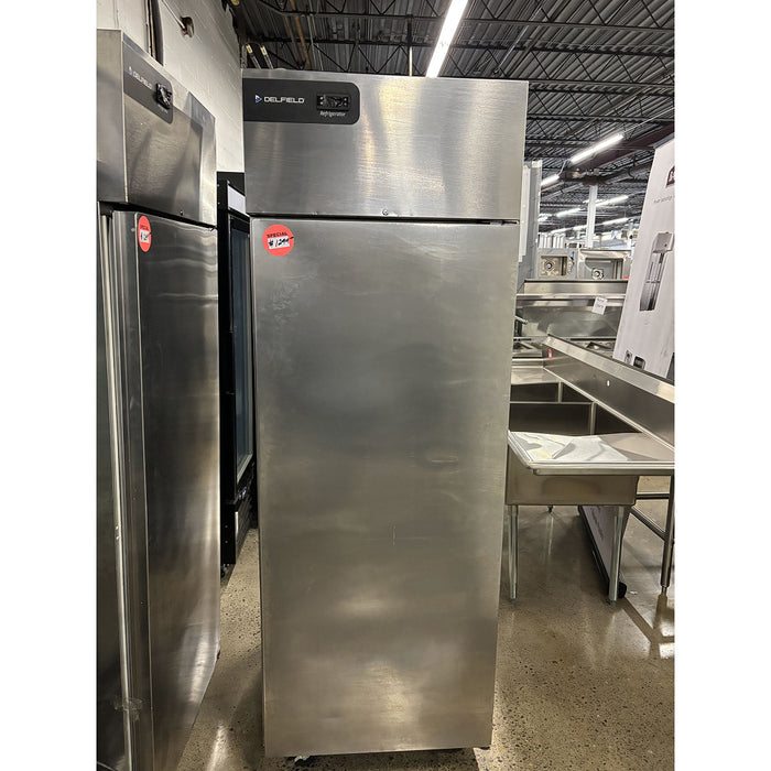 (USED) Delfield GBR1P-S 30" Top-Mount Solid Door Reach-In Refrigerator with Aluminum Interior