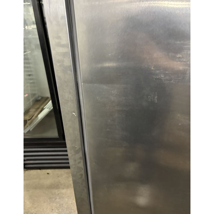 (USED) Delfield GBR1P-S 30" Top-Mount Solid Door Reach-In Refrigerator with Aluminum Interior