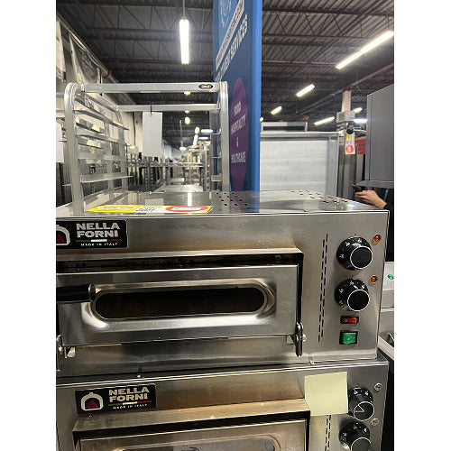 (USED) Nella 23" Single Chamber Compact Series Pizza Oven - 110V, 2.3kW - 46724