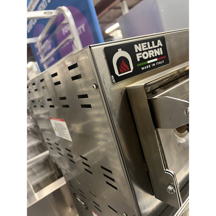 (USED) Nella 23" Single Chamber Compact Series Pizza Oven - 110V, 2.3kW - 46724