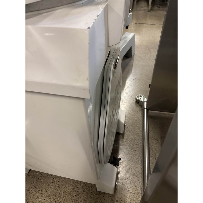 (SCRATCH & DENT) Doyon DSA336 36 Portions Dough Divider - 1200 Pieces/Hour