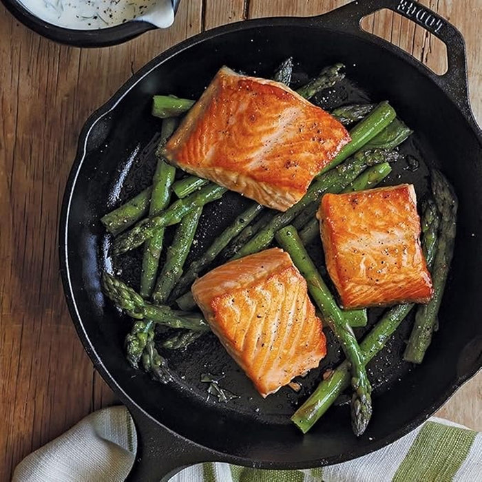 Lodge L8SK3INT 10.25" Cast Iron Skillet