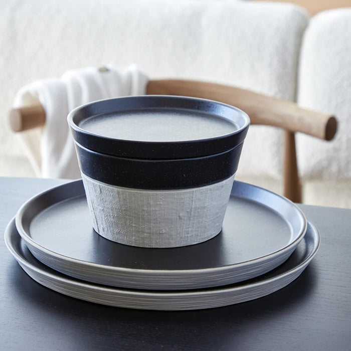 Costa Nova 10.87" Nótos Latitude Black Round Stoneware Dinner Plate - 6/Case - NRP281-LTB