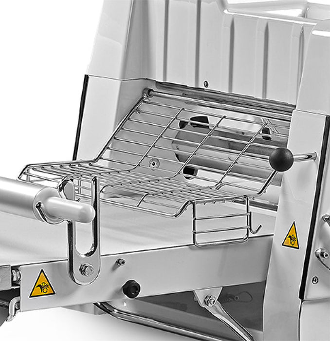 Nella 28" Countertop Dough Sheeter - 49115