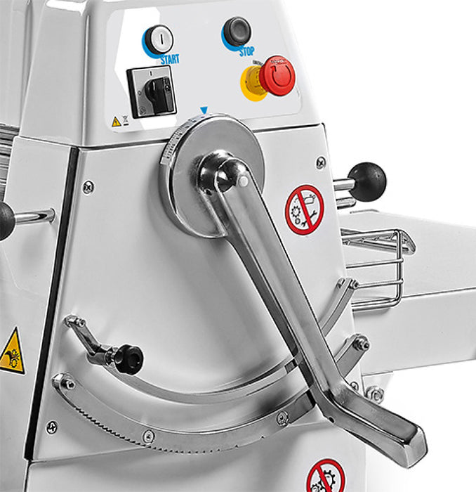 Nella 28" Countertop Dough Sheeter - 49115