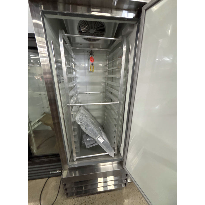 (SCRATCH & DENT) Nella 29" Aurora Solid Door Reach-In Refrigerator - 59024