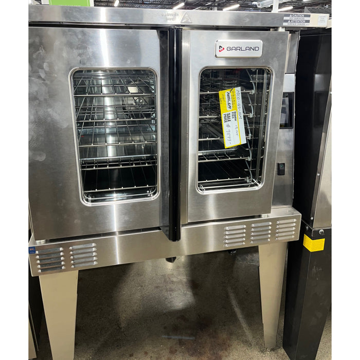 (SHOWROOM MODEL) Garland MCO-GS-10M 38" Natural Gas Single-Deck Full-Size Master Convection Oven