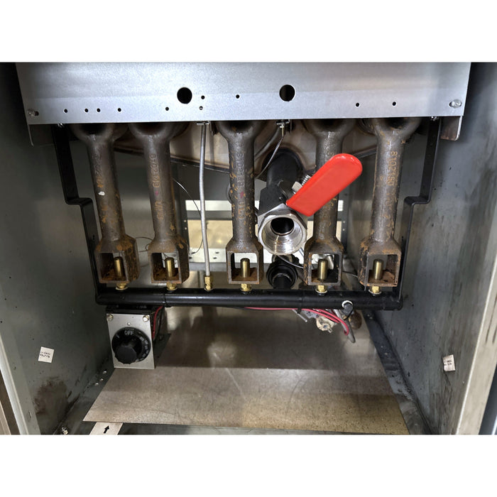 (USED) Frymaster Dean SR162 75 Lb. Single Super Runner Value Natural Gas Fryer - 150,000 BTU