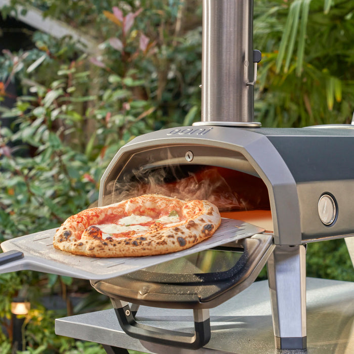 Ooni Karu 12G Multi-Fueled Outdoor Pizza Oven - UU-P26100
