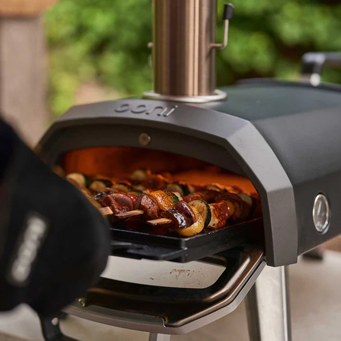 Ooni Karu 2 12" Multi-fuel Outdoor Pizza Oven - UU-P30400
