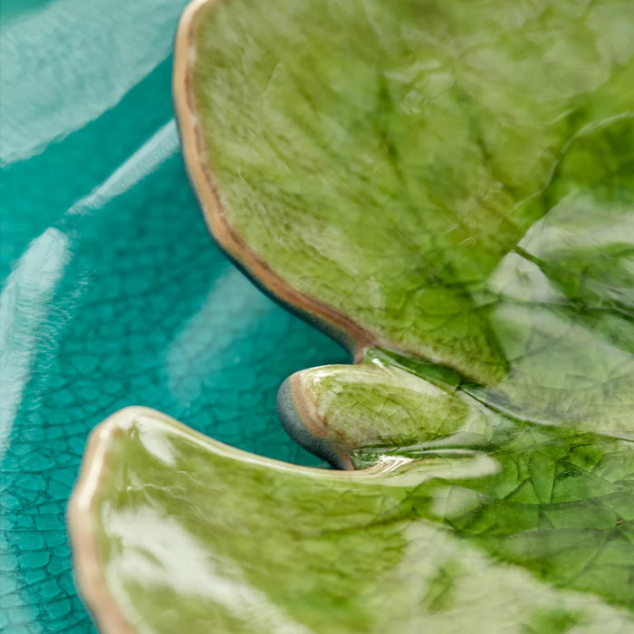 Costa Nova 6.87" x 6.75" Riviera Tomate Green Stoneware Alchemilla Leaf Plate - 6/Case - VEP181-TMT