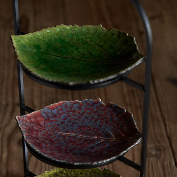 Costa Nova 8.62" x 7.50" Riviera Tomate Green Stoneware Leaf Serving Plate - 6/Case - VEP221-TMT