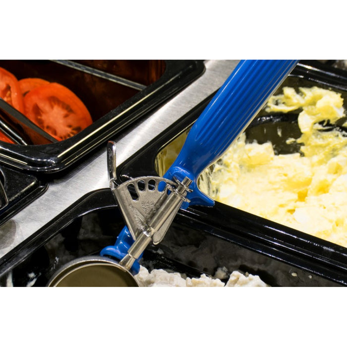 Vollrath 47143 2 Oz. Jacob's Pride #16 Blue Thumb Disher