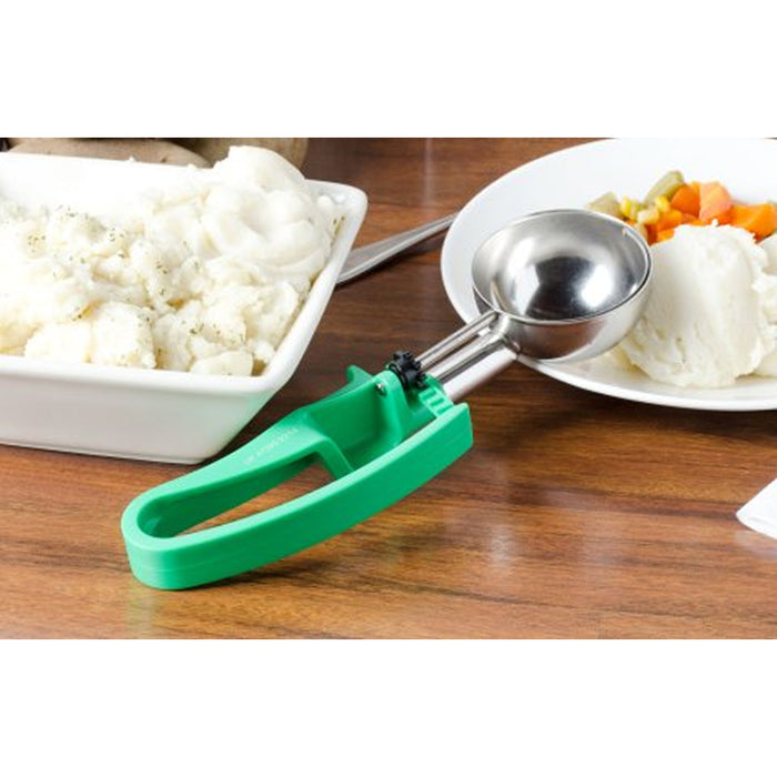 Vollrath 47393 2.8 Oz. Jacob's Pride #12 Green Squeeze Disher