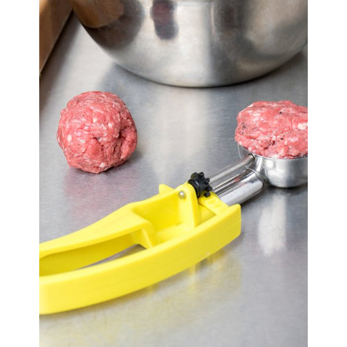 Vollrath 47396 1.8 Oz. Jacob's Pride #20 Yellow Squeeze Disher