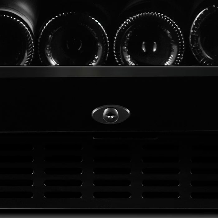 Wine Cell'R WC194FGB7 26" Black Single Zone Temperature Wine Cabinet - 194 Bottles