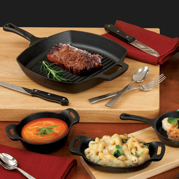 Winco CAGP-10S 10.5" Square FireIron Cast Iron Grill Pan