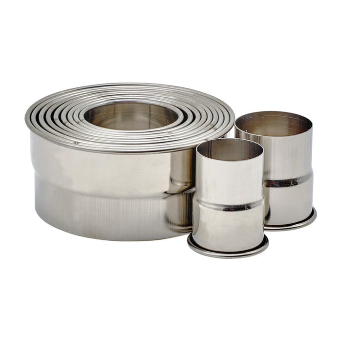 Winco CST-22 Stainless Steel Round Cookie Cutter Set