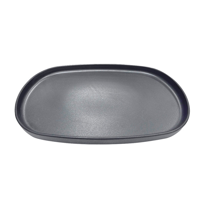 Nella 13.4" x 8.6" Black Oval Porcelain Plate - 12/Case - ELPS34 BLACK