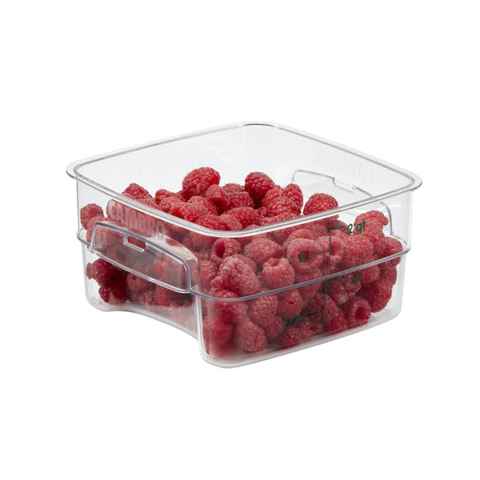 Cambro 2SFSPROCW135 Camsquares Freshpro 2 Qt. Clear Square Polycarbonate Food Storage Container