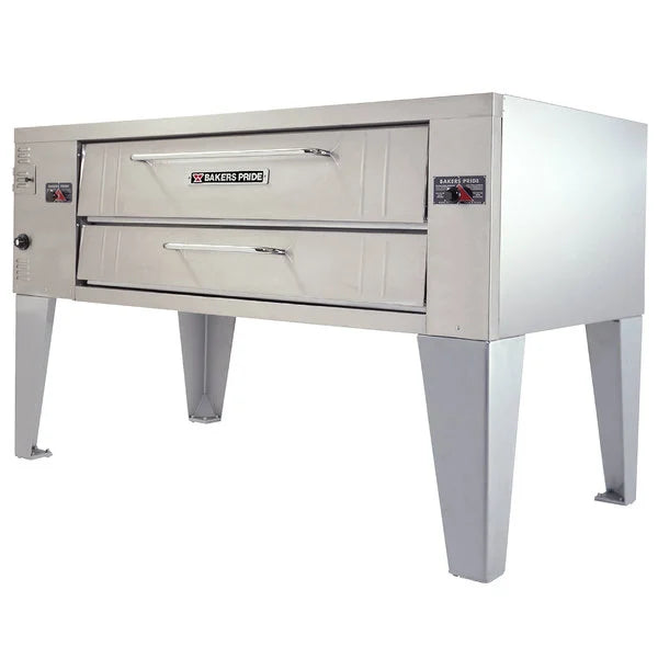 Bakers Pride Y-600 60" Super Deck Y Series Natural Gas Single Deck Pizza Oven - 120,000 BTU