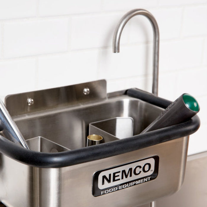 Nemco 77316-10A 10.38" Stainless Steel Ice Cream Dipper Well with 0.375" Round Spigot & Rubber Bumper