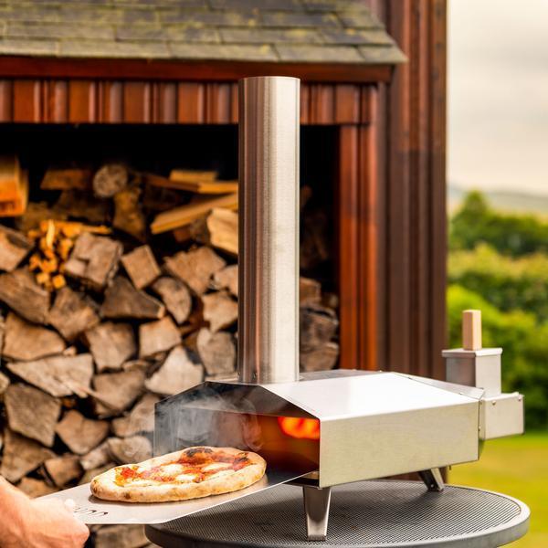 Ooni 3 UU-P08000 Portable Wood-Fired Outdoor Pizza Oven